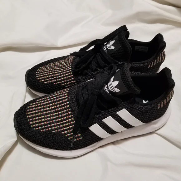 adidas gazelle silver green womens adidas Samba OG Shoes - Men's - Core Black / Cloud White / Gum